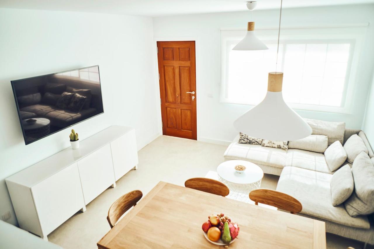 3Bdr + 2Bath Comfy House El Medano Apartment Exterior photo